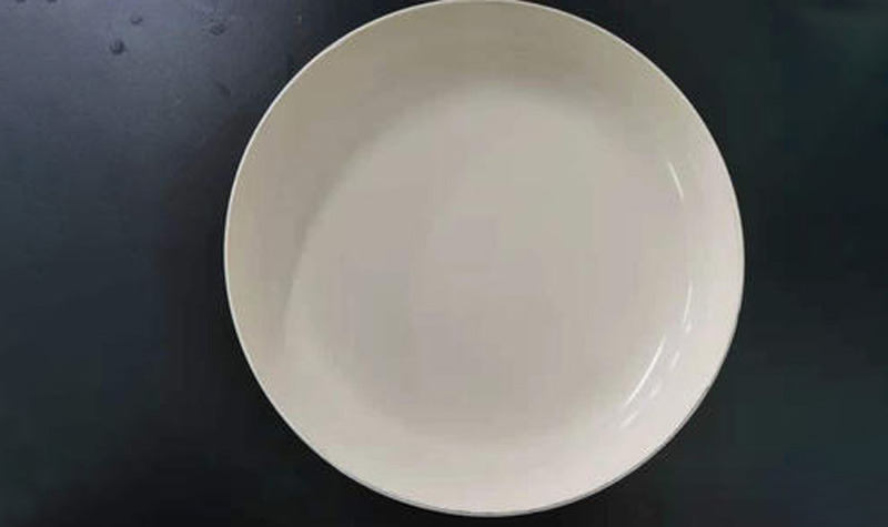 white nonstick ceramic coating